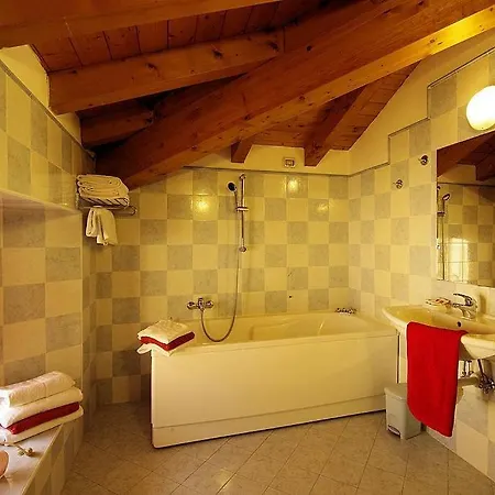 شقة Sleeps 5 Pool Wifi *