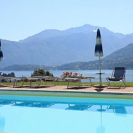 Sleeps 5 Pool Wifi شقة *